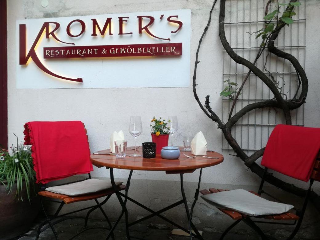 Altstadtwohnung Kromers & Restaurant Erfurt Bagian luar foto